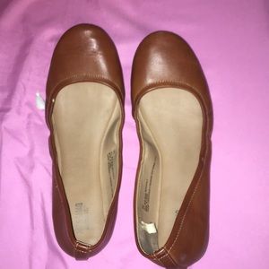 Brown flats